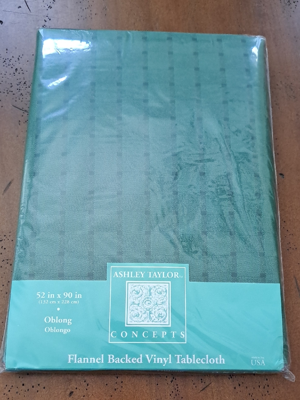 Ashley Taylor Green Checked Flannel-Backed Vinyl Tablecloth
